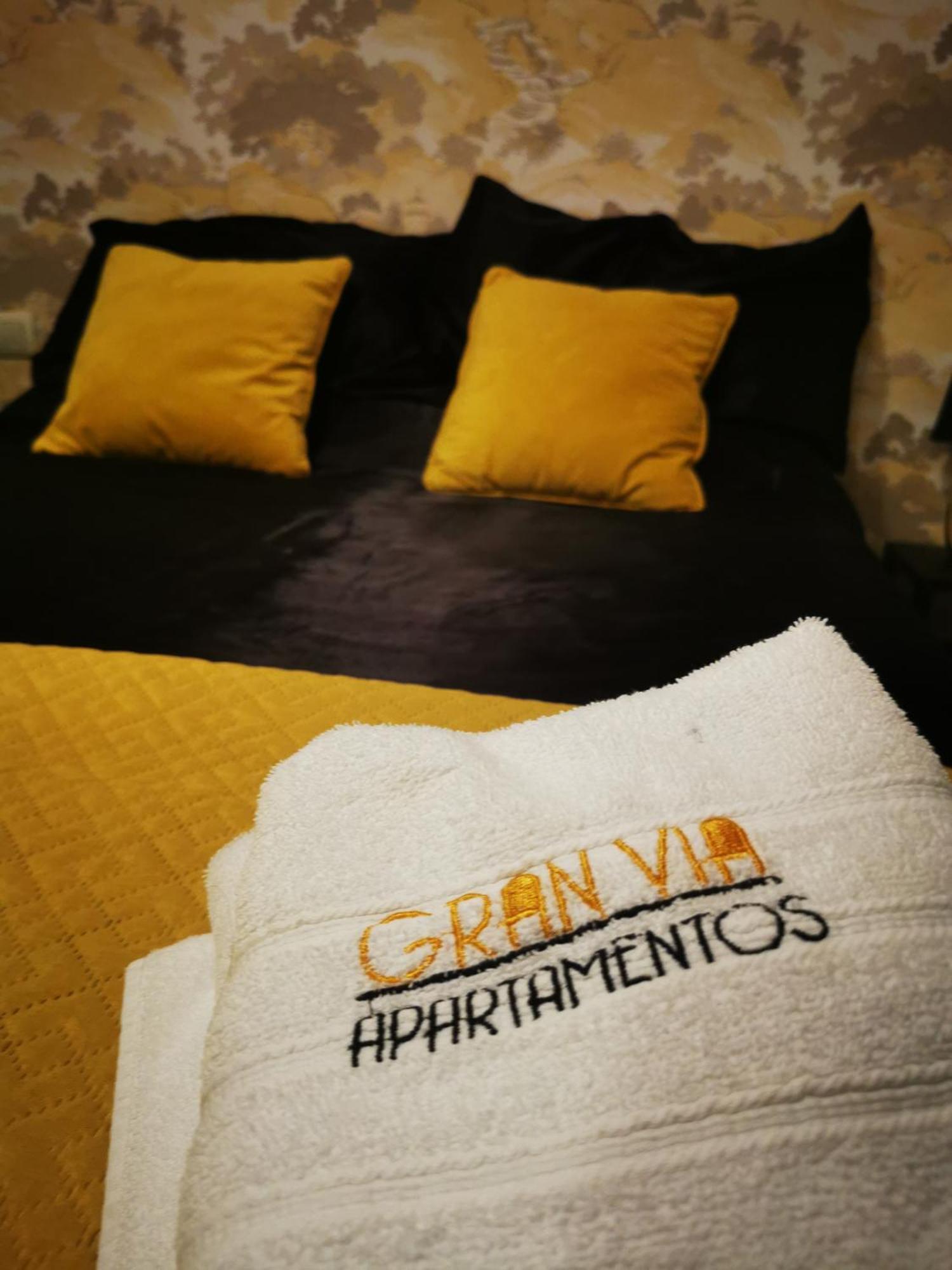 Apartamentos Gran Via Саламанка Экстерьер фото