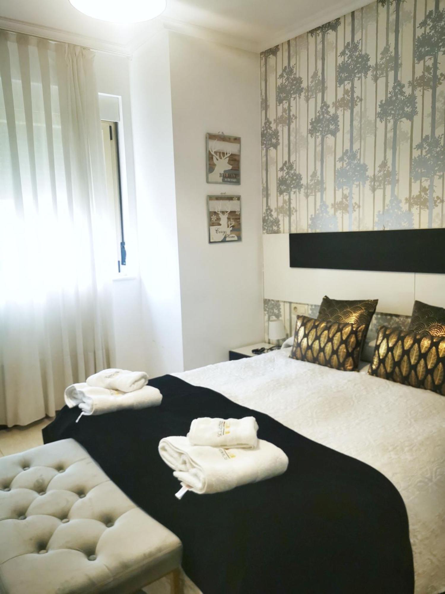 Apartamentos Gran Via Саламанка Номер фото